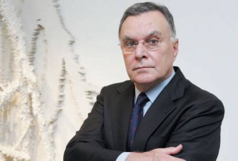 Ex-ministro das Relações Exteriores e diplomata Luiz Felipe Lampreia é um dos que assinam carta de apoio a tucano