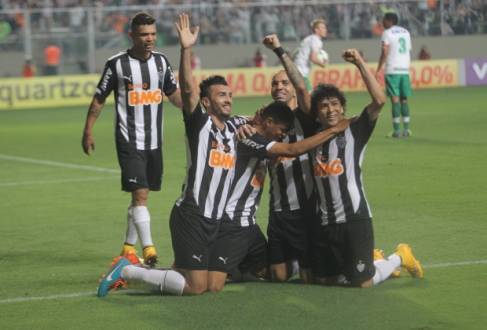 Brasileirão 2014 - Atlético-MG bate a Chapecoense e se firma no G4