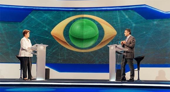Dilma usa Minas contra Aécio, que tenta mirar o futuro