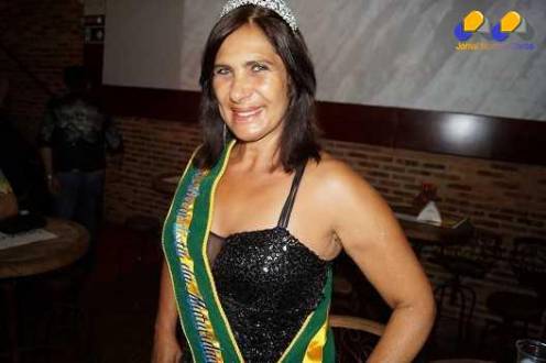 Mostrando que beleza não tem idade, mineira viaja o Brasil inteiro e já participou até de concursos internacionais / Foto: Arquivo recordista