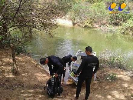Norte de Minas - Garoto se afoga no rio Verde Grande em Jaíba - Foto: Junior Oliveira