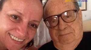 Roberto Bolanos, o Chaves, aparece em foto respirando com ajuda de aparelho