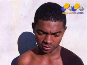 Segundo a PC o preso que está foragido é Valdenor Soares de Souza. Ele é condenado há 10 anos de prisão por tráfico de drogas e cumpria pena na cadeia de Rio Pardo há menos de um ano.