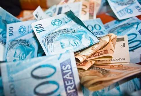 Lucro do banco Itaú sobe 35,3%