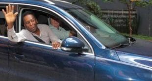 Futebol - Em UTI para tratamento especial nos rins, Pelé apresenta quadro delicado