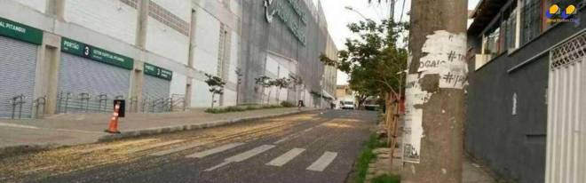 Copa do Brasil 2014 - Cruzeirenses provocam e "inundam" Independência com milho