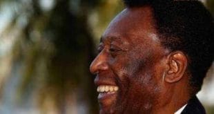 Pelé inaugurou museu em Santos com peças de sua carreira