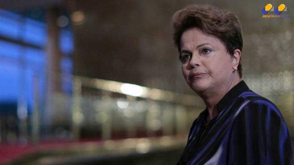 Dilma Rousseff: Má relação da presidente no Congresso pode barrar aprovação do orçamento para 2015