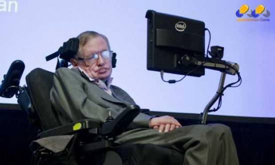 Hawking é considerado um dos cientistas vivos mais brilhantes