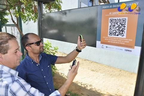 Montes Claros - Montes Claros ganha pontos de ônibus com QR Code para smartphones