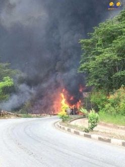 MG - Caminhão-tanque capota e explode deixando três mortos