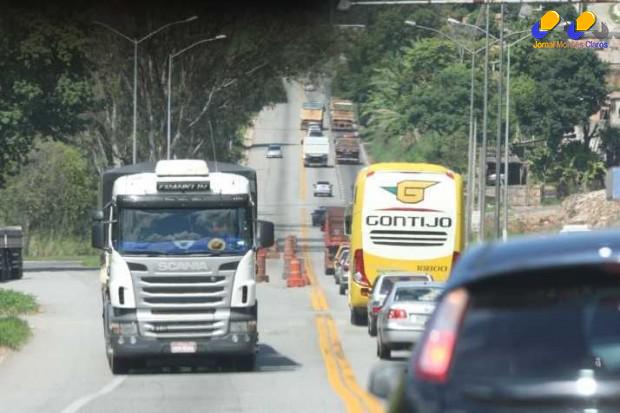 MG - Movimento é grande nas estradas que cortam Minas Gerais