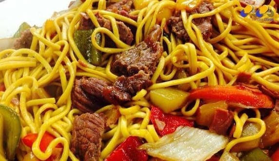 Gastronomia - Receita de Macarrão chinês