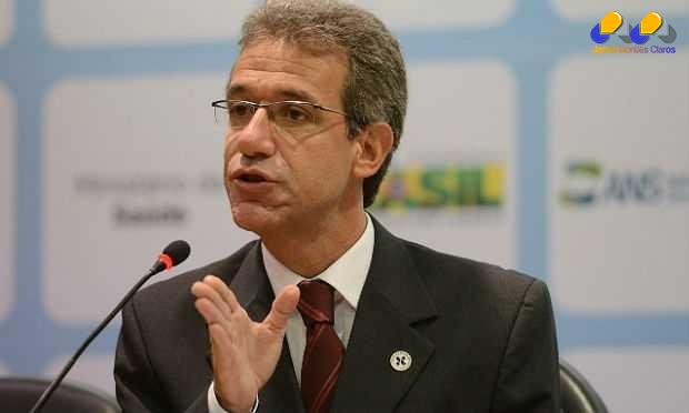 Dilma se reúne com o ministro da Saúde