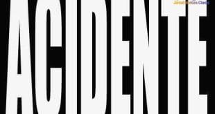 MG - Acidente entre kombi e carreta deixa dois mortos e três feridos graves