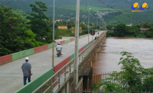 MG - Três adolescentes morrem afogados no Rio Jequinhonha