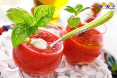 sopa-fria-tomate-dieta-detone-2 (jornalmontesclaros)