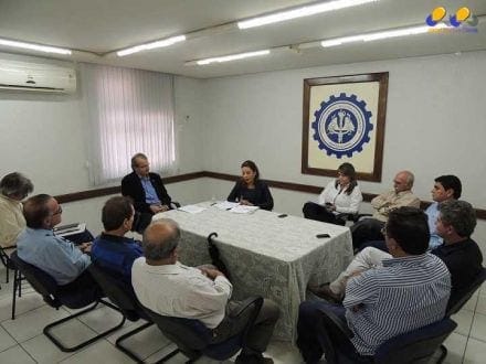 Lideranças apresentam 12 eixos estruturantes para o desenvolvimento regional