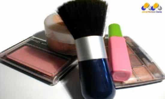 Brasil - Anvisa simplifica regra para venda de cosméticos