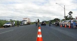 Montes Claros - Instituições públicas realizam blitz de carnaval Foto: Jerusia Arruda