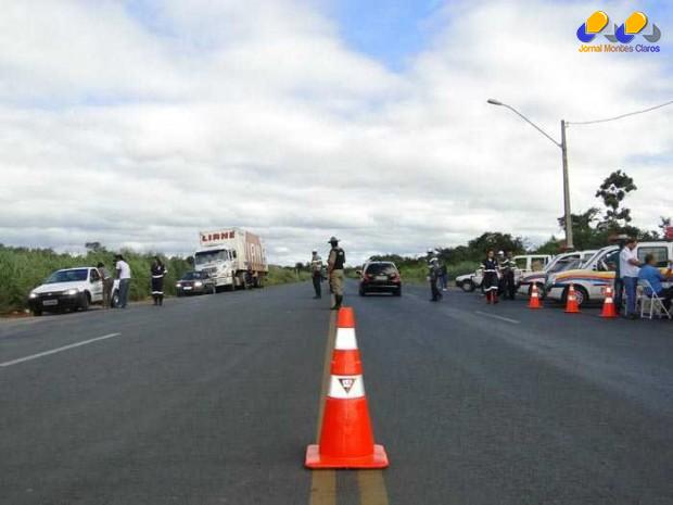 Montes Claros - Instituições públicas realizam blitz de carnaval Foto: Jerusia Arruda