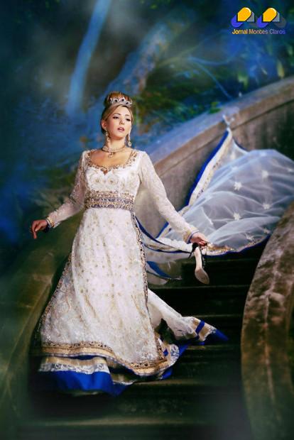 Disney-Princesses-wearing-Indian-outfits14__880 (Jornal Montes Claros)