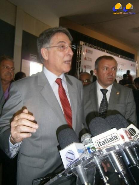 Montes Claros - População de Montes Claros reclama da segurança Pública, e o Governador Pimentel Afirma estar ciente