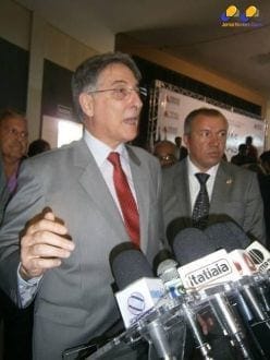 Montes Claros - População de Montes Claros reclama da segurança Pública, e o Governador Pimentel Afirma estar ciente