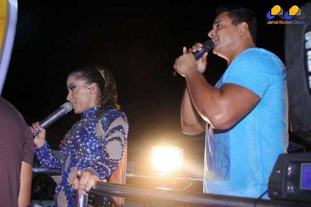 anittacantacomxandy (Jornal Montes Claros)