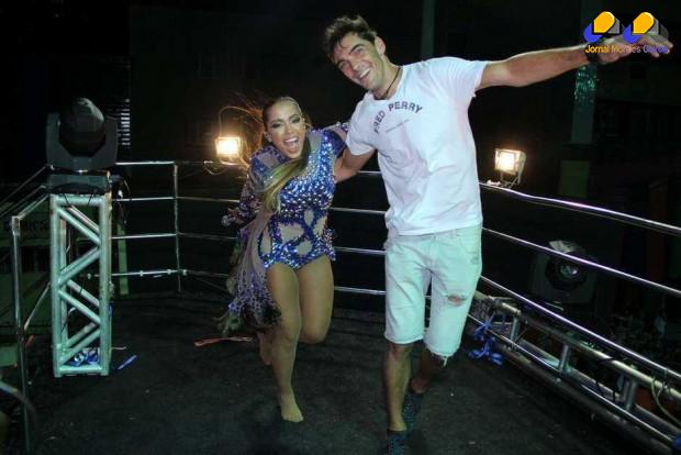 anittadescalcagiba (Jornal Montes Claros)