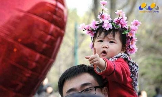 China adotou há pouco mais de 30 anos a política do filho único para frear uma demografia em forte alta, estimulada por Mao Tsé-Tung