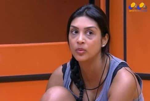 'BBB15' - Após vencer prova do líder, Amanda decide votar em Aline