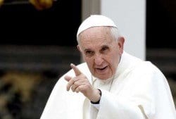 Europa - Abandonar idosos é 'pecado mortal', diz Papa Francisco