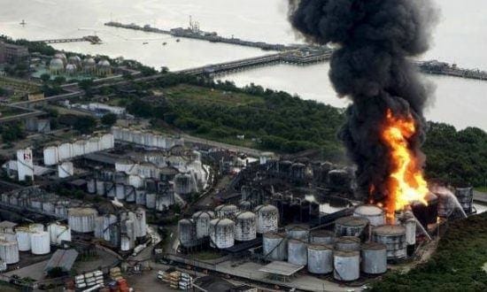Quatro dias é o tempo necessário para que os combustíveis armazenados nos tanques sejam consumidos completamente pelo fogo Foto: Reprodução