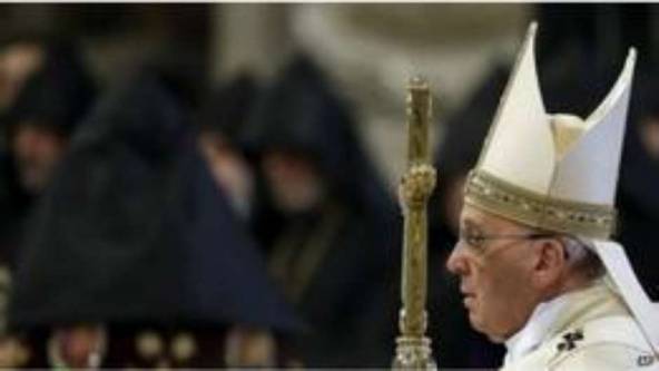 O Papa lembrou também outros genocídios recentes.