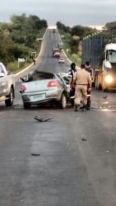 Norte de Minas - Grave acidente deixa um morto e dois feridos em Salinas