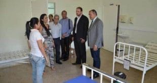 Acompanhando do secretário Paulo Guedes, o diretor de Políticas e Gestão Hospitalar da Secretaria de Estado de Saúde, Danilo Matias, se reuniu com o prefeito Manoel Jorge e a equipe de gestores do hospital para uma apresentação sobre a saúde no município e os pontos críticos que precisam ser solucionados.
