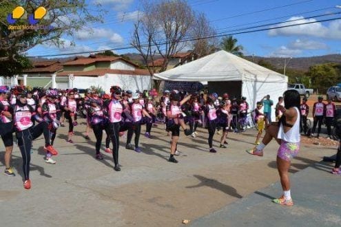 Montes Claros - Evento ciclístico "GAROTAS DE BIKE" reúne multidão na Praça dos Jatobás‏