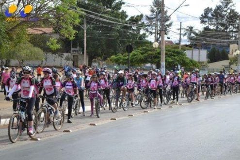Montes Claros - Evento ciclístico "GAROTAS DE BIKE" reúne multidão na Praça dos Jatobás‏