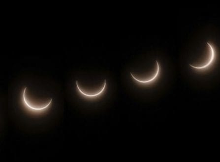 Superlua coincidirá com eclipse lunar total na noite deste domingo