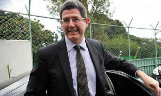 Joaquim Levy sofre pressão para sair do Ministério da Fazenda