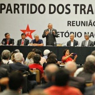 Cartilha do PT diz que Lava Jato difunde mentiras para eliminar partido