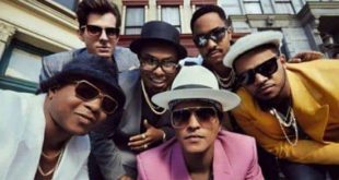 O destaque é para Mark Ronson e Bruno Mars com o videoclipe da música 'Uptown Funk', que levou o primeiro lugar.