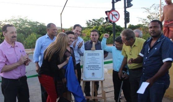 Montes Claros - Prefeito inaugura nova ponte entre as avenidas Sidney Chaves e Minas Gerais