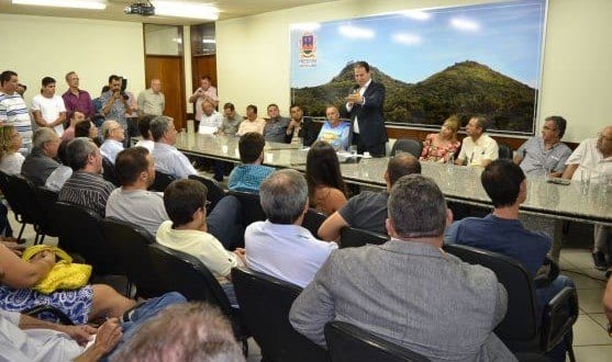 Montes Claros - Prefeitura doa terrenos para seis entidades filantrópicas do município