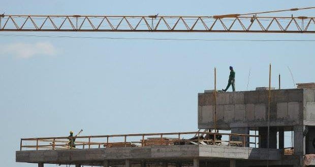 Prioridade é estimular a construção civil