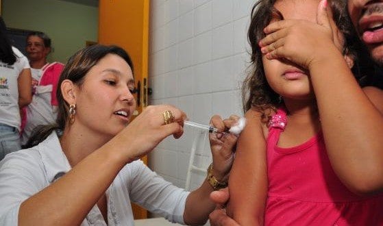 O desabastecimento não ameaça apenas Montes Claros, uma vez que as vacinas também não estariam sendo enviadas pelo governo para outros municípios mineiros.