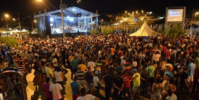 Cultura Moc - Carnaval na Lagoa deve reunir 20 mil pessoas em Montes Claros