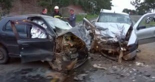 Duas pessoas morreram em um acidente na BR-265, em São João del-Rei, no Campo das Vertentes.