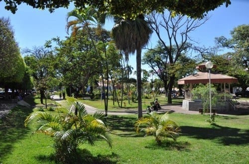 Montes Claros - Prefeitura de Montes Claros investe em wi-fi gratuito em praças de Montes Claros